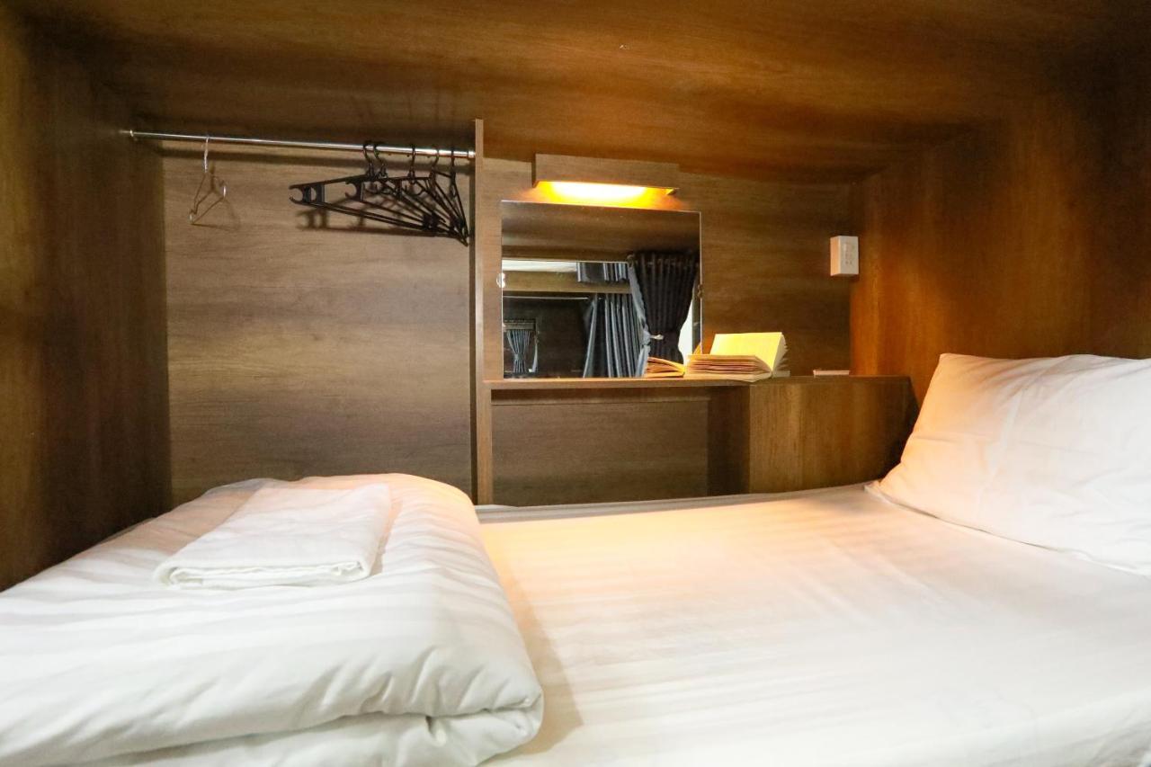 Bui Vien Street Hostel Хошимин Екстериор снимка