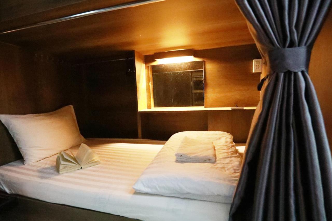 Bui Vien Street Hostel Хошимин Екстериор снимка