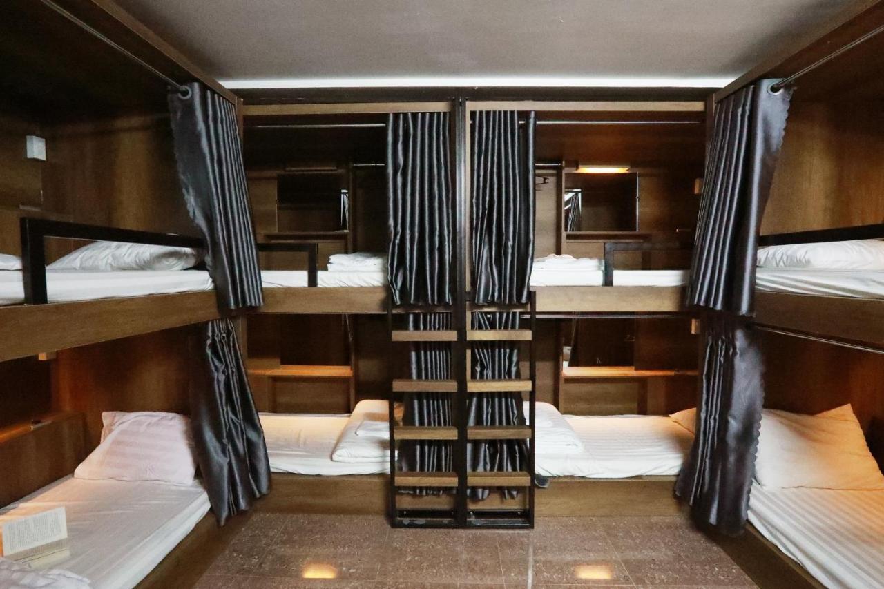 Bui Vien Street Hostel Хошимин Екстериор снимка