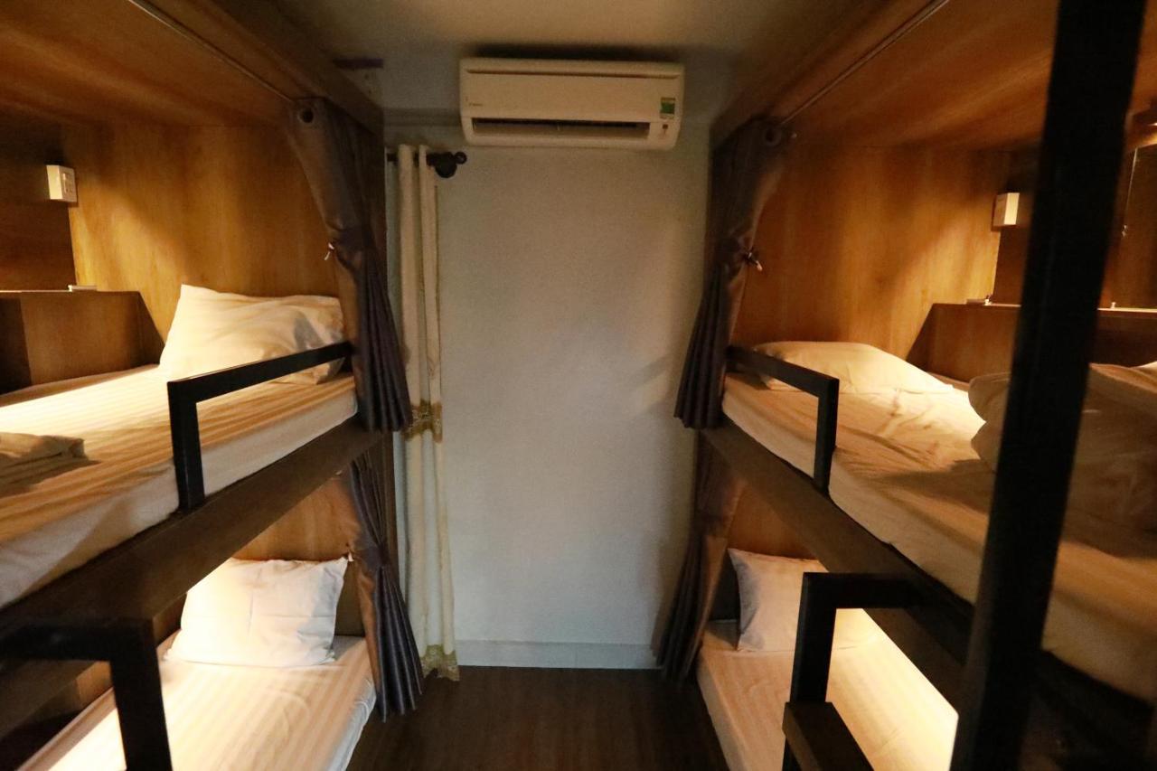 Bui Vien Street Hostel Хошимин Екстериор снимка