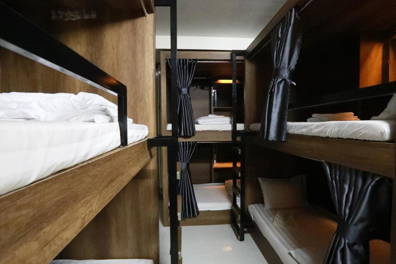 Bui Vien Street Hostel Хошимин Екстериор снимка